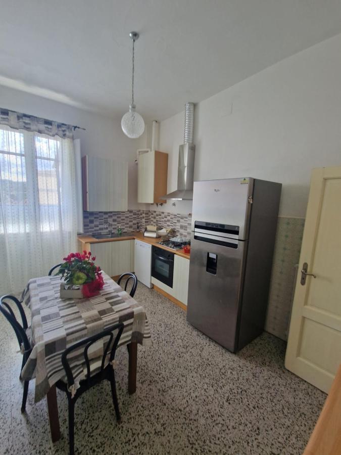 Locazione Lety Hotell San Piero a Sieve Exteriör bild